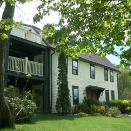 Captain Grant'S Bed & Breakfast Poquetanuck Eksteriør bilde